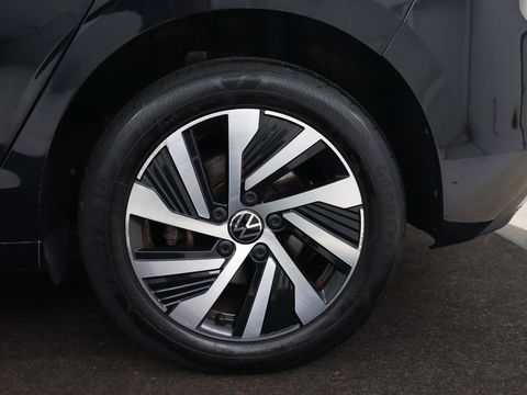 Volkswagen Golf 1.4 eHybrid Style | Head-Up | Trekhaak | Stoel & stuurverwarming | Massage | Adaptive cruise | Memory | Carplay | LED Plus | Navigatie | PHEV | Plug In