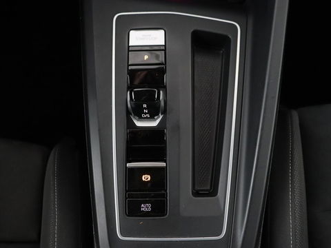 Volkswagen Golf 1.4 eHybrid Style | Head-Up | Trekhaak | Stoel & stuurverwarming | Massage | Adaptive cruise | Memory | Carplay | LED Plus | Navigatie | PHEV | Plug In