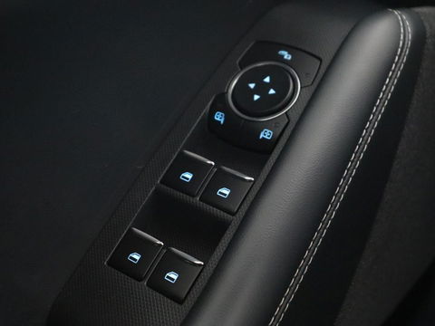Ford Mustang Mach-E RWD 75 kWh | Leder | Stoelverwarming | 360 Camera | Adaptive cruise | B&O Sound | Stuurverwarming | Carplay | Navigatie