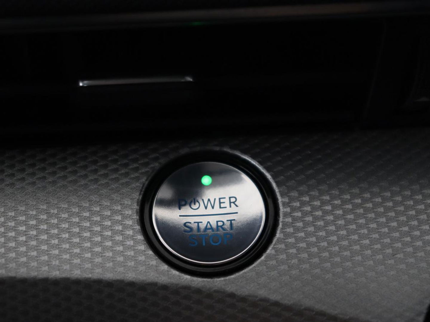 Ford Mustang Mach-E RWD 75 kWh | Leder | Stoelverwarming | 360 Camera | Adaptive cruise | B&O Sound | Stuurverwarming | Carplay | Navigatie