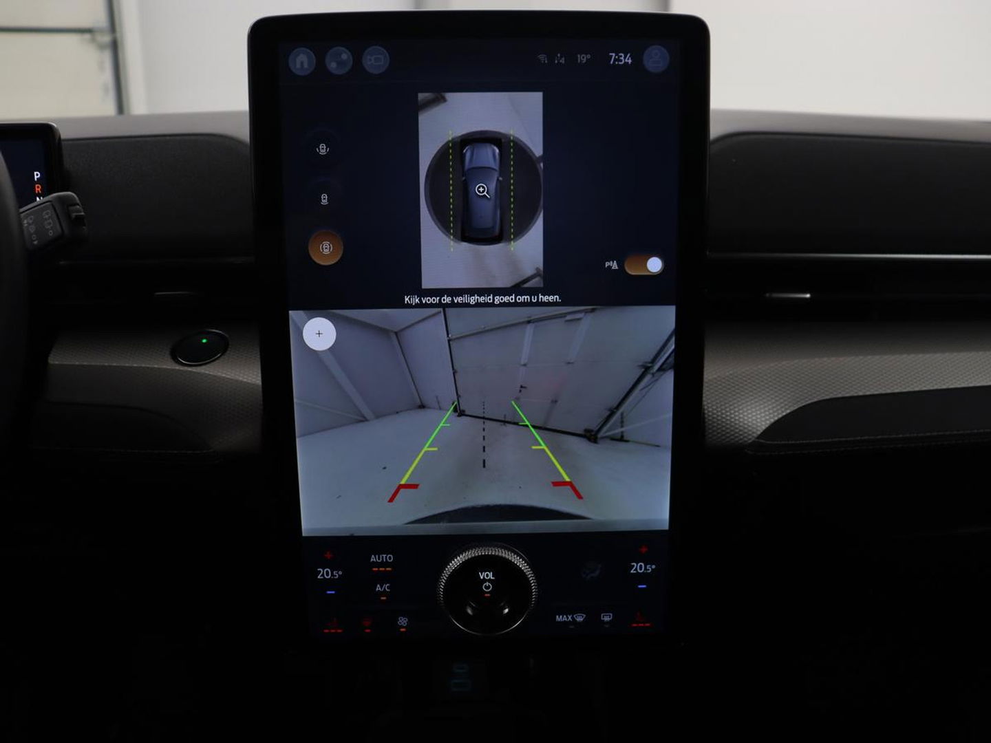 Ford Mustang Mach-E RWD 75 kWh | Leder | Stoelverwarming | 360 Camera | Adaptive cruise | B&O Sound | Stuurverwarming | Carplay | Navigatie