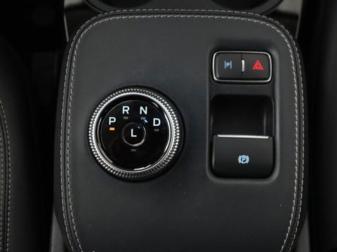 Ford Mustang Mach-E RWD 75 kWh | Leder | Stoelverwarming | 360 Camera | Adaptive cruise | B&O Sound | Stuurverwarming | Carplay | Navigatie