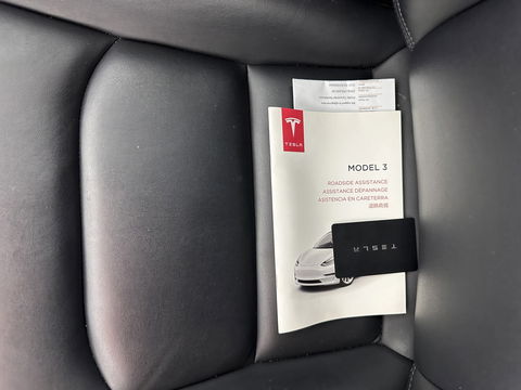 Tesla Model 3 Standard RWD Plus 60 kWh [ 3-Fase ] (INCL-BTW) Aut. *PANO | AUTO-PILOT | LUXURY-LEATHER | KEYLESS | FULL-LED | MEMORY-PACK | SURROUND-VIEW | DAB | CARPLAY | DIGI-COCKPIT | LANE-ASSIST | COMFORT-SEATS | 18"ALU*