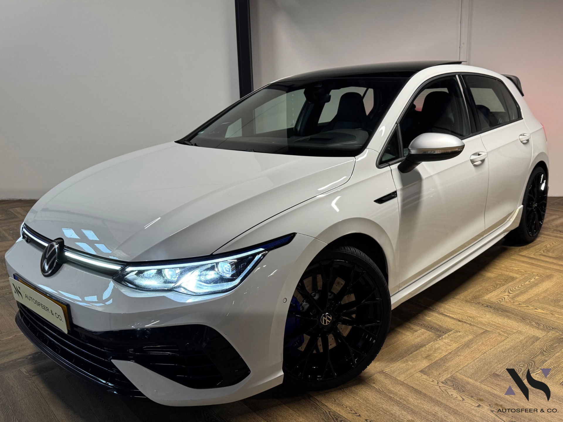 Volkswagen Golf 2.0 TSI R 4Motion PANO KEYLESS HUD'