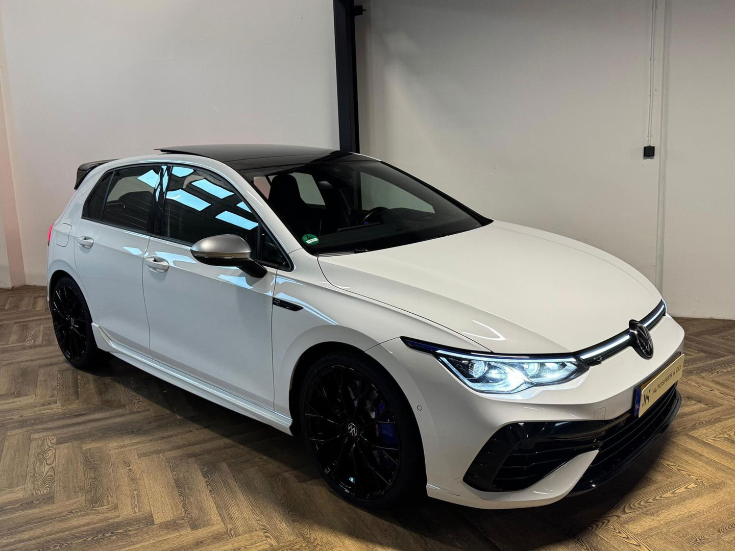 Volkswagen Golf 2.0 TSI R 4Motion PANO KEYLESS HUD'