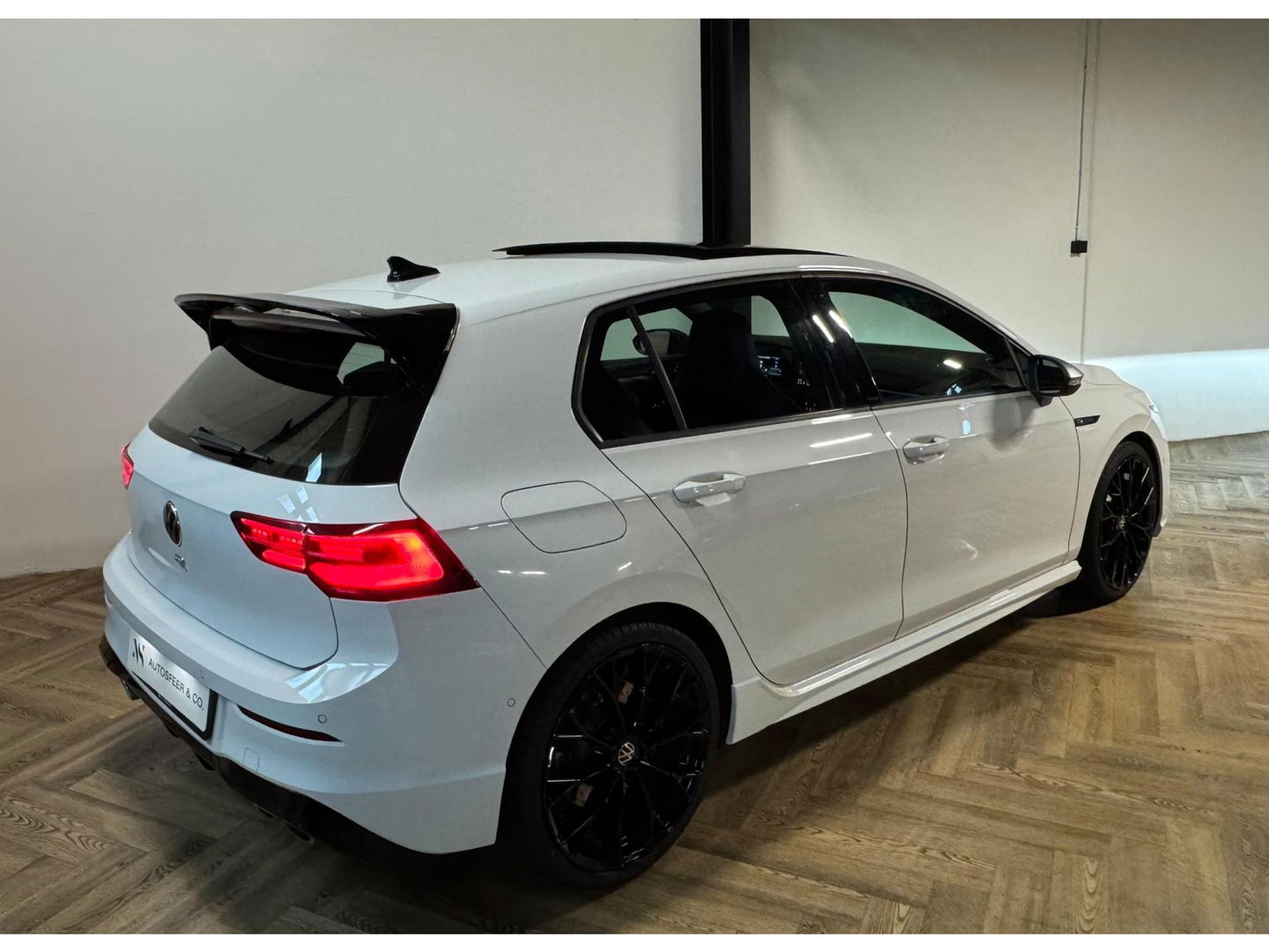 Volkswagen Golf 2.0 TSI R 4Motion PANO KEYLESS HUD'