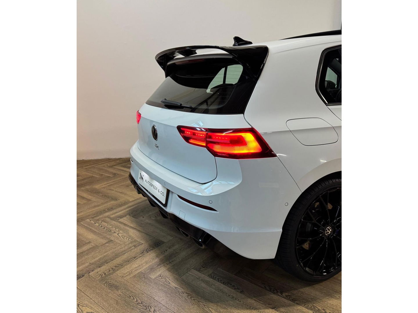 Volkswagen Golf 2.0 TSI R 4Motion PANO KEYLESS HUD'