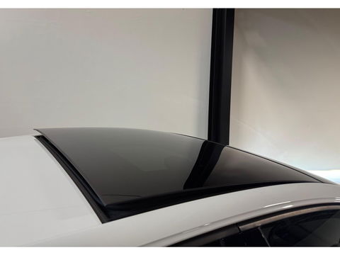Volkswagen Golf 2.0 TSI R 4Motion PANO KEYLESS HUD'