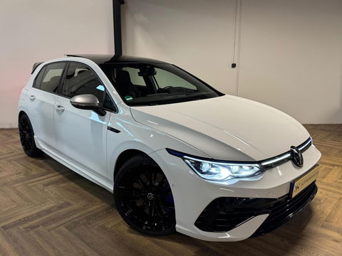 Volkswagen Golf 2.0 TSI R 4Motion PANO KEYLESS HUD'