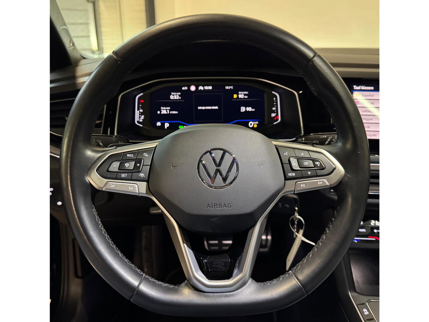 Volkswagen Polo 1.0 TSI R-Line PANO CAM BLINDSPOT.