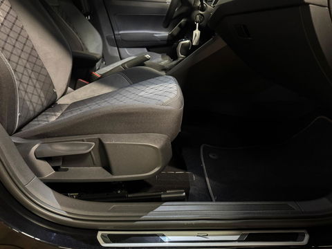 Volkswagen Polo 1.0 TSI R-Line PANO CAM BLINDSPOT.