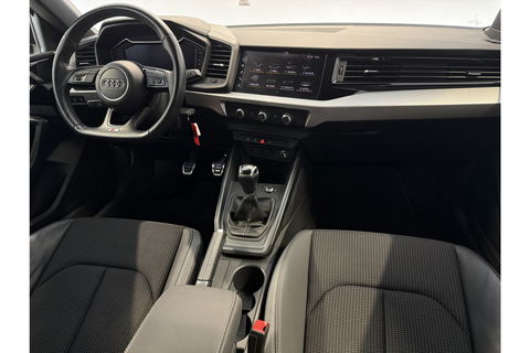 Audi A1 25 TFSI S-line LED Airco Carplay Cruise Virtual Parkeersensoren 17"LMV