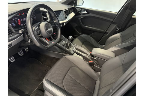 Audi A1 25 TFSI S-line LED Airco Carplay Cruise Virtual Parkeersensoren 17"LMV