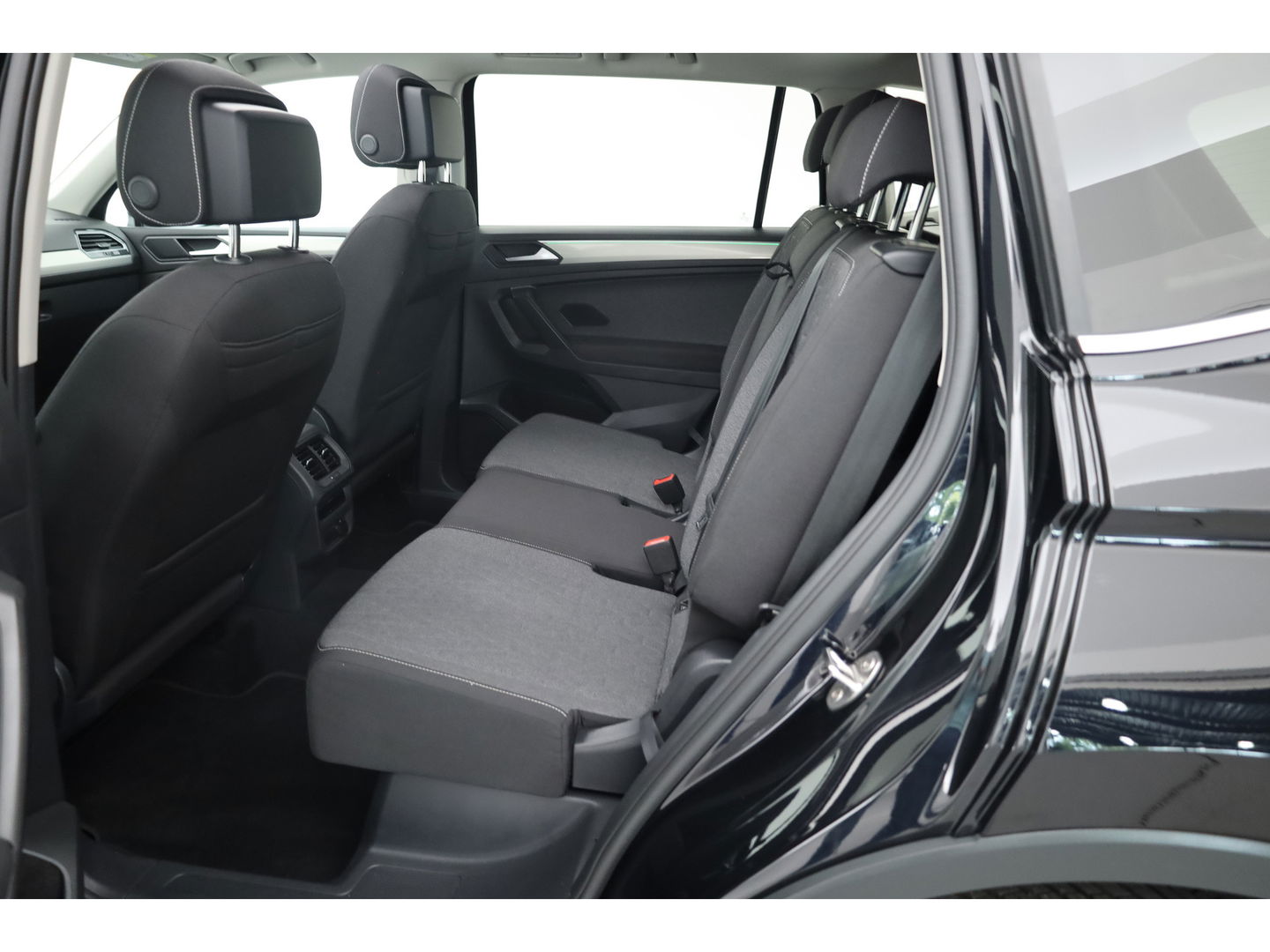 Volkswagen Tiguan Allspace 1.5 TSI 7p. DSG | Pano | Navi | Stoel- Stuurverw. | Elek. Trekhaak | Elek. Achterklep | Adapt. Cruise