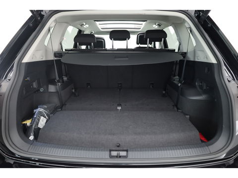 Volkswagen Tiguan Allspace 1.5 TSI 7p. DSG | Pano | Navi | Stoel- Stuurverw. | Elek. Trekhaak | Elek. Achterklep | Adapt. Cruise