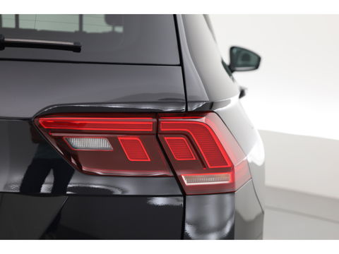 Volkswagen Tiguan Allspace 1.5 TSI 7p. DSG | Pano | Navi | Stoel- Stuurverw. | Elek. Trekhaak | Elek. Achterklep | Adapt. Cruise