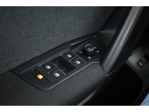 Volkswagen Tiguan Allspace 1.5 TSI 7p. DSG | Pano | Navi | Stoel- Stuurverw. | Elek. Trekhaak | Elek. Achterklep | Adapt. Cruise