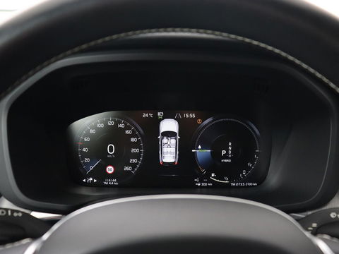 Volvo XC60 2.0 Recharge T6 AWD R-Design | Panoramadak | Stoel & stuurverwarming | Adaptive cruise | Camera | BLIS | Carplay | Half leder | Navigatie | 21'' lichtmetalen velgen | PHEV | Plug In