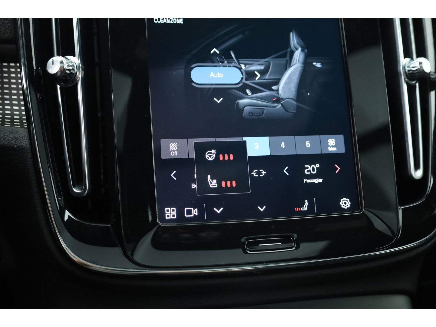 Volvo XC40 Recharge P8 AWD R-Design | Pano | 360cam | H&K | Elek. Trekhaak | 20'' | Adapt. Cruise | Elek. Stoelen