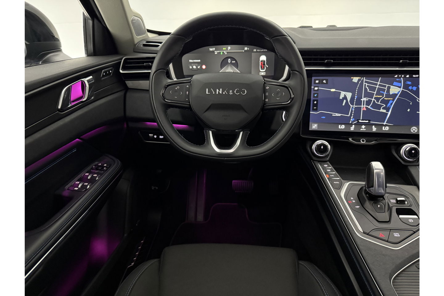 Lynk Co 01 1.5 | Black Edition | 262PK 360Camera Sfeer ACC Pano LED Virtual Memory Carplay Clima Navi PDC 20"LMV