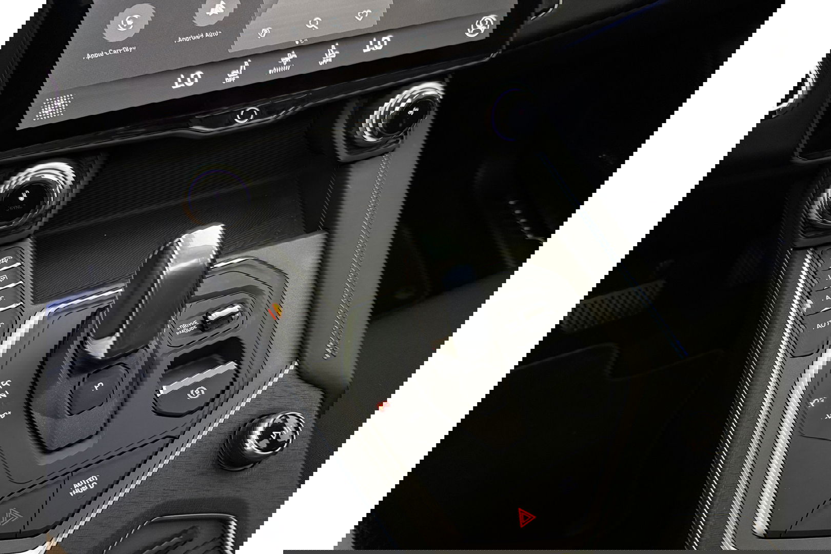 Lynk Co 01 1.5 | Black Edition | 262PK 360Camera Sfeer ACC Pano LED Virtual Memory Carplay Clima Navi PDC 20"LMV