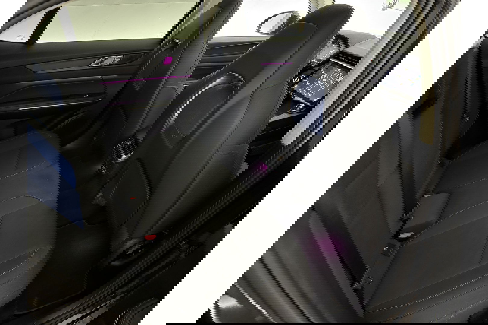 Lynk Co 01 1.5 | Black Edition | 262PK 360Camera Sfeer ACC Pano LED Virtual Memory Carplay Clima Navi PDC 20"LMV