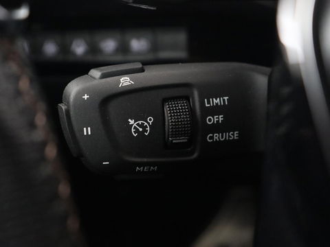 Peugeot 508 1.6 HYbrid GT | Stoelverwarming | Focal Sound | 360 Camera | Massage | Leder/Alcantara | Keyless | Digital Cockpit | Carplay | Memory | Navigatie | Full LED | PHEV | Plug In