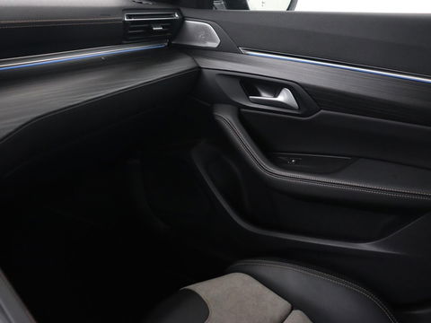 Peugeot 508 1.6 HYbrid GT | Stoelverwarming | Focal Sound | 360 Camera | Massage | Leder/Alcantara | Keyless | Digital Cockpit | Carplay | Memory | Navigatie | Full LED | PHEV | Plug In