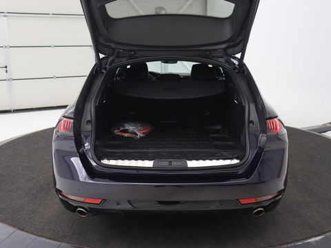 Peugeot 508 1.6 HYbrid GT | Stoelverwarming | Focal Sound | 360 Camera | Massage | Leder/Alcantara | Keyless | Digital Cockpit | Carplay | Memory | Navigatie | Full LED | PHEV | Plug In