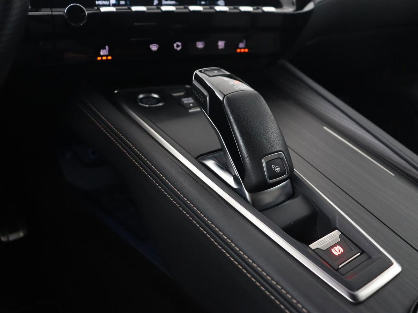Peugeot 508 1.6 HYbrid GT | Stoelverwarming | Focal Sound | 360 Camera | Massage | Leder/Alcantara | Keyless | Digital Cockpit | Carplay | Memory | Navigatie | Full LED | PHEV | Plug In