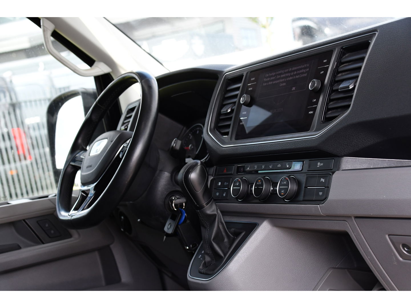 MAN TGE 3.180 35 2.0 L3H2 Black Edition Full Options! Adaptieve Cruise, Camera, Carplay, Clima, 177pk, LED, 2 x Schuifdeur, Automaat, Uniek!