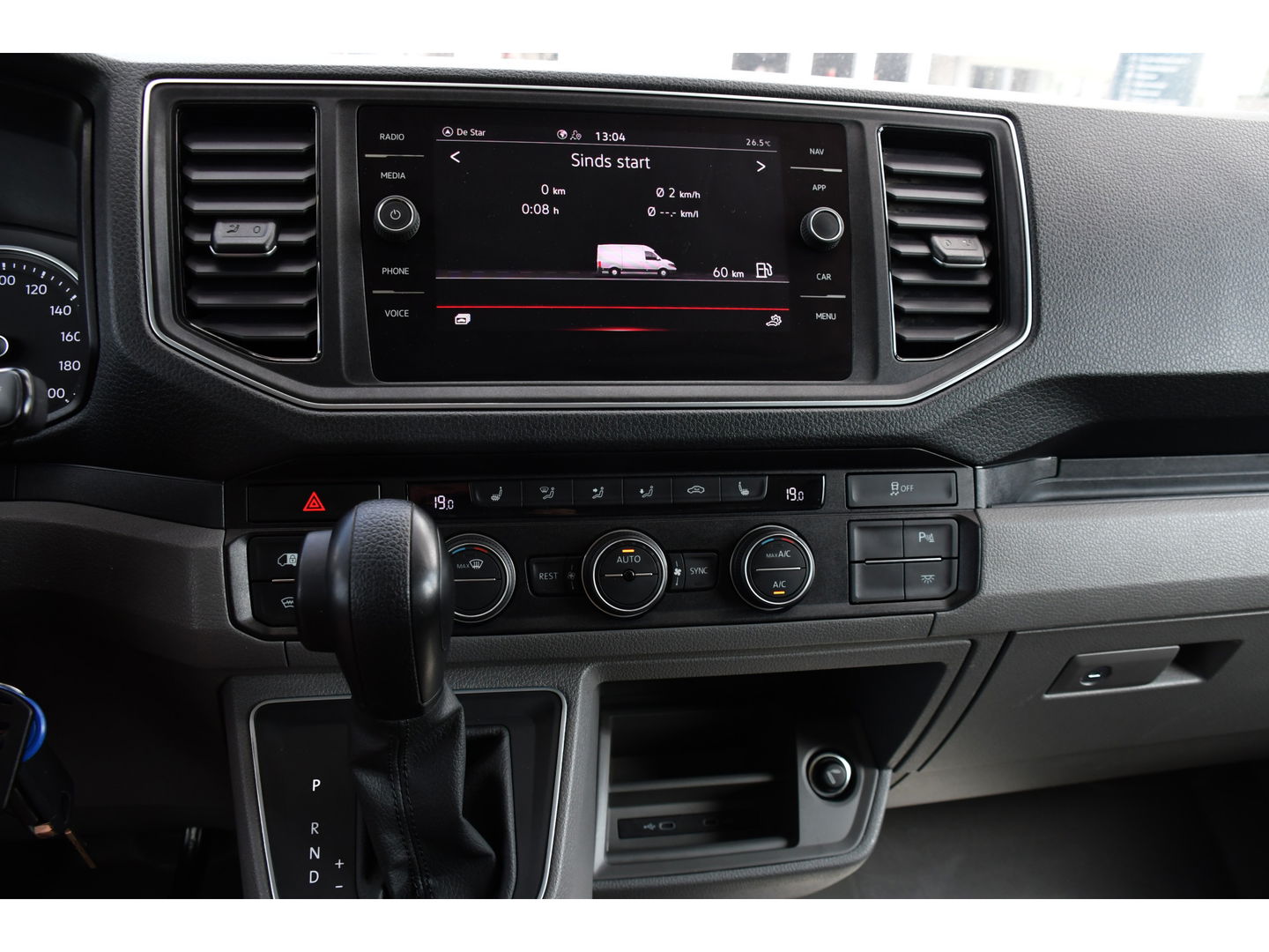 MAN TGE 3.180 35 2.0 L3H2 Black Edition Full Options! Adaptieve Cruise, Camera, Carplay, Clima, 177pk, LED, 2 x Schuifdeur, Automaat, Uniek!