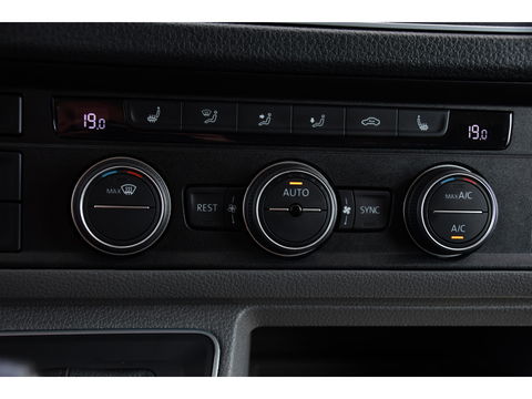 MAN TGE 3.180 35 2.0 L3H2 Black Edition Full Options! Adaptieve Cruise, Camera, Carplay, Clima, 177pk, LED, 2 x Schuifdeur, Automaat, Uniek!