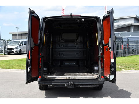 MAN TGE 3.180 35 2.0 L3H2 Black Edition Full Options! Adaptieve Cruise, Camera, Carplay, Clima, 177pk, LED, 2 x Schuifdeur, Automaat, Uniek!
