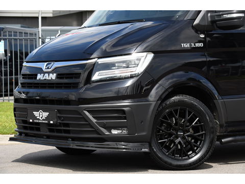 MAN TGE 3.180 35 2.0 L3H2 Black Edition Full Options! Adaptieve Cruise, Camera, Carplay, Clima, 177pk, LED, 2 x Schuifdeur, Automaat, Uniek!