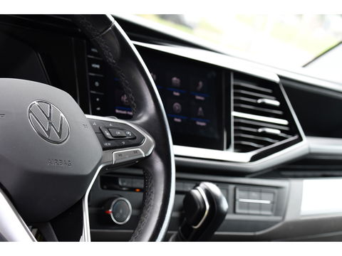 Volkswagen Transporter 2.0 TDI L2H1 Bulli Virtual, Adaptieve Cruise, Camera, Carplay, NAVI, LED, 150pk, Sensoren, Automaat, Uniek!