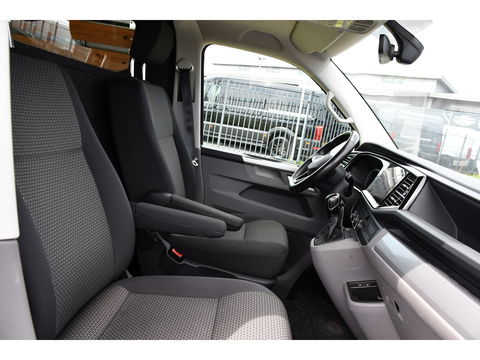 Volkswagen Transporter 2.0 TDI L2H1 Bulli Virtual, Adaptieve Cruise, Camera, Carplay, NAVI, LED, 150pk, Sensoren, Automaat, Uniek!