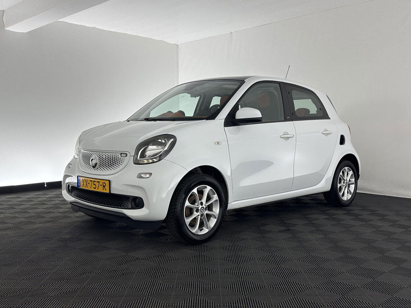 Smart Forfour 1.0 Proxy *PANO | AIRCO | CRUISE | PDC | HEATED-COMFORTSEATS | 15''ALU*