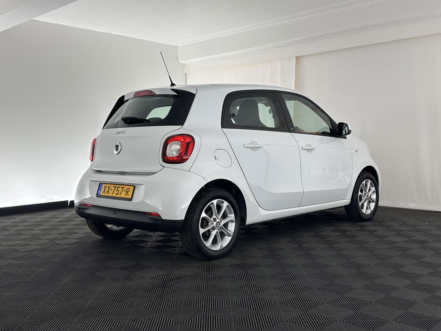 Smart Forfour 1.0 Proxy *PANO | AIRCO | CRUISE | PDC | HEATED-COMFORTSEATS | 15''ALU*