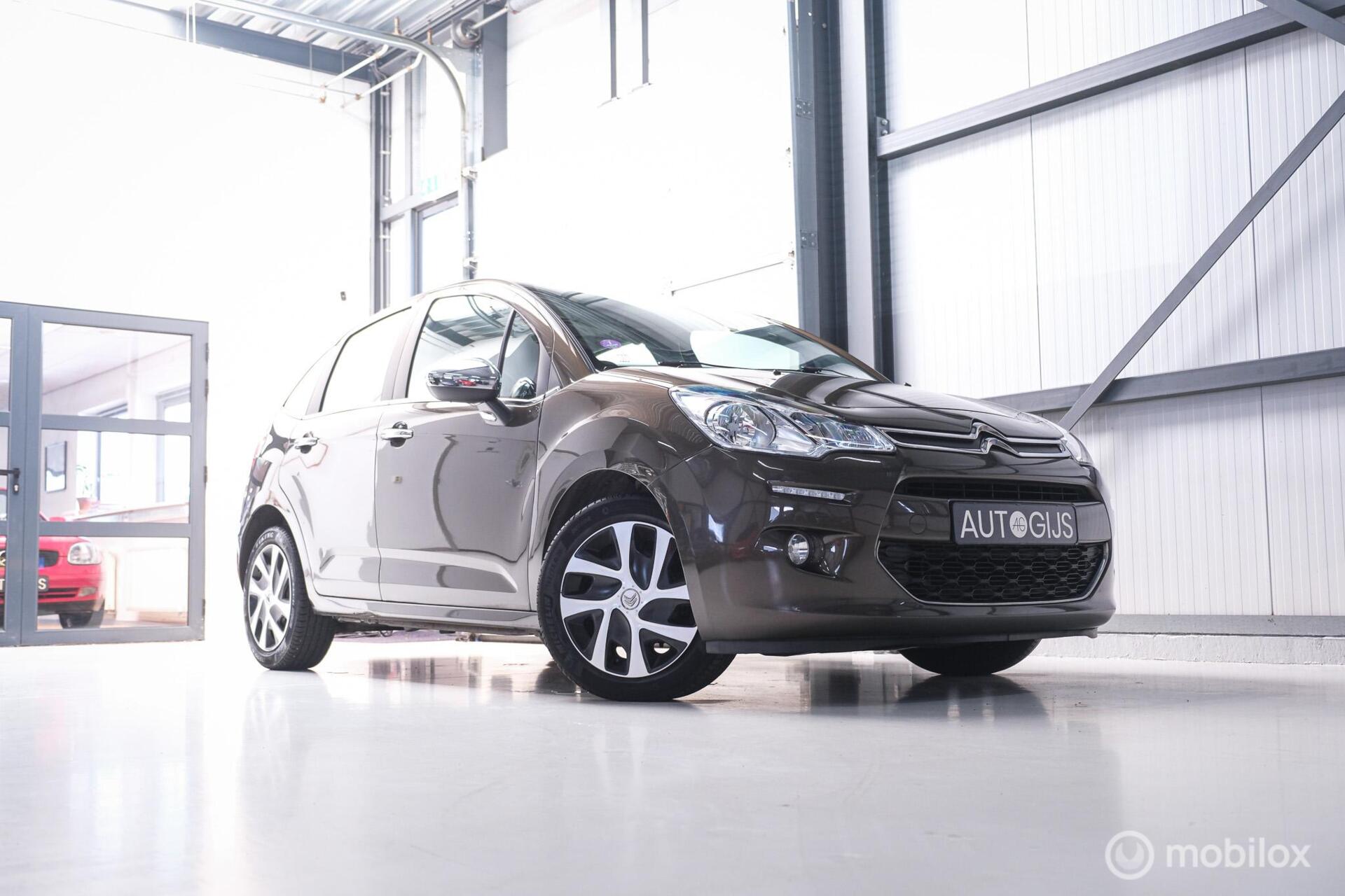Citroën C3 1.2 VTi Collection | Trekhaak | D-Riem vervangen | Panoramadak | Navigatie | NAP auto NL |