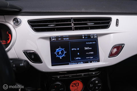 Citroën C3 1.2 VTi Collection | Trekhaak | D-Riem vervangen | Panoramadak | Navigatie | NAP auto NL |