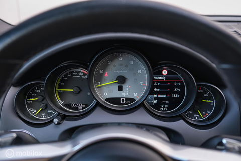 Porsche Cayenne 3.0 S E-Hybrid | Panorama | Trekhaak | Adaptive | Bicolor leder | LED | Memory | Stoelkoeling | NAP NL auto | Dealer onderhouden