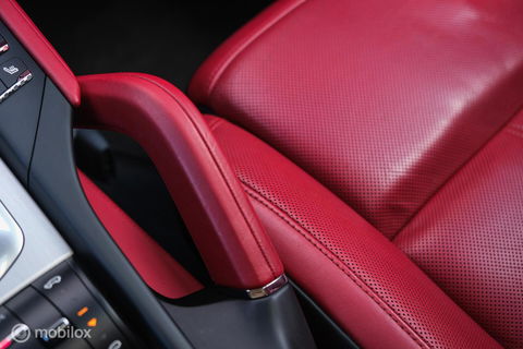 Porsche Cayenne 3.0 S E-Hybrid | Panorama | Trekhaak | Adaptive | Bicolor leder | LED | Memory | Stoelkoeling | NAP NL auto | Dealer onderhouden