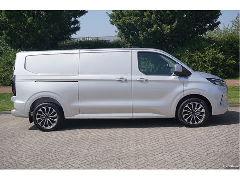 Ford Transit Custom 300L 170PK JWR Edition AUT BPM VRIJ!! Navi, ACC, Trekhaak, 360° Cam, 19" LM, 2x Schuifdeur!! NR. 112