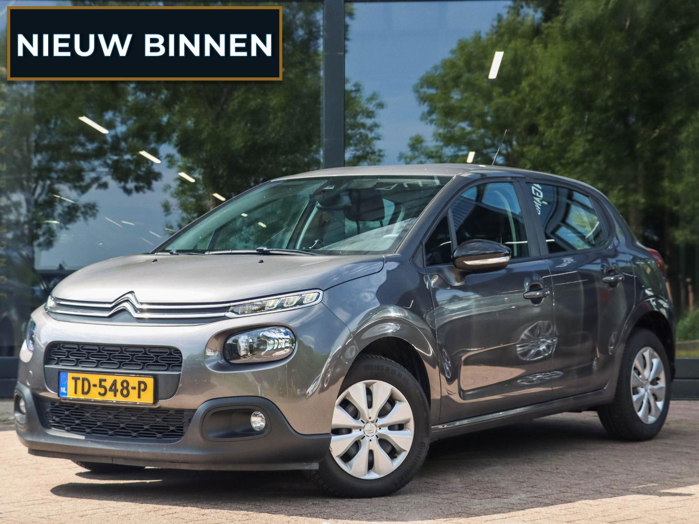 Citroën C3 1.2 PureTech Feel 82PK Navigatie | Climate | Cruise | Parkeersensoren