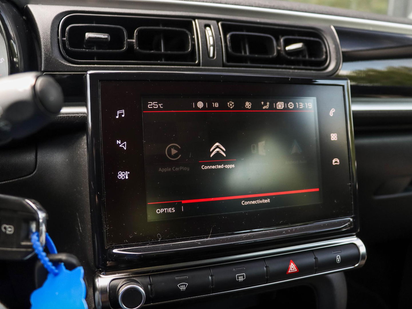 Citroën C3 1.2 PureTech Feel 82PK Navigatie | Climate | Cruise | Parkeersensoren