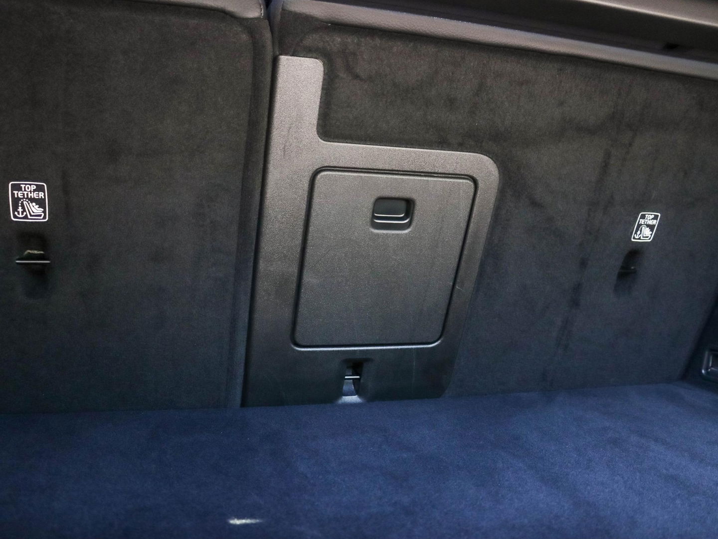Volvo XC60 T8 Plug-in hybrid AWD Plus Dark 455PK | 20'' | 360 cam | Harman Kardon | Schuifdak