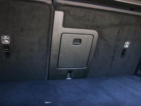 Volvo XC60 T8 Plug-in hybrid AWD Plus Dark 455PK | 20'' | 360 cam | Harman Kardon | Schuifdak