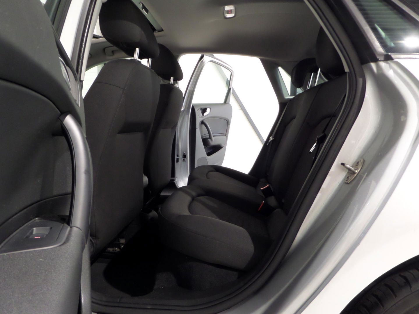 Audi A1 Sportback 1.2 TFSI Admired S-Line "Origineel NL!" Panoramadak Navigatie Bluetooth 17"Velgen, van 2e eigenaar in nieuwstaat