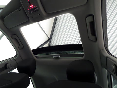 Audi A1 Sportback 1.2 TFSI Admired S-Line "Origineel NL!" Panoramadak Navigatie Bluetooth 17"Velgen, van 2e eigenaar in nieuwstaat